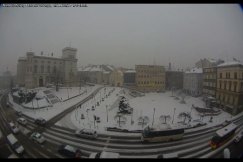 Śnieg paraliżuje miasto. Zawiedli synoptycy?