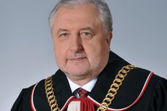 Prof. Rzepliński przyjedzie do Bielska-Białej. Zaprasza KOD