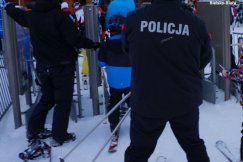 Groźne zderzenie na stoku. Bielszczanin w szpitalu