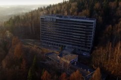 Zburzą kolejną część Stalownika. Co planuje tajemniczy właściciel?