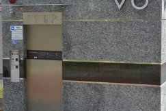 Aby zbudować rondo, trzeba wyburzyć dom i przenieść toaletę