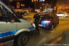 Uciekając, uszkodził dwa auta. Nieoczekiwany zwrot akcji - foto