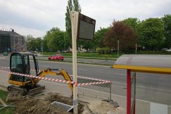 Przybywa tablic elektronicznych na przystankach MZK - foto