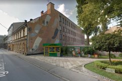 Wypięknieje kolejna ulica. Mural na ścianie fabryki