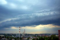 Ochłodzenie będzie krótkie. Burze z opadami gradu
