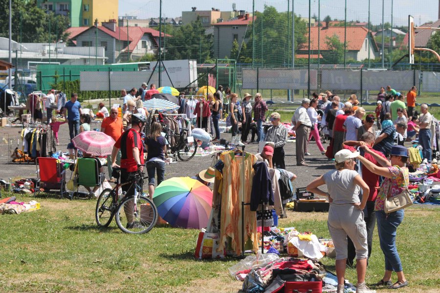 Wyprzedaż w Komorowicach. Tanio kupisz, drogo sprzedasz