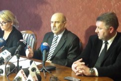 Nietypowa sesja absolutoryjna - bez prezydenta?
