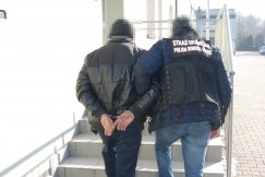 Cudzoziemiec z nakazem natychmiastowej deportacji