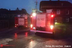 Pożar w mieszkaniu. Palił się materac, na którym śpi niepełnosprawny - foto