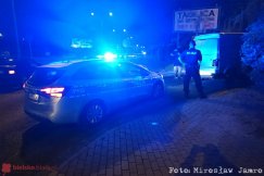 Pościg za motocyklistą. Wjechał w przejście podziemne
