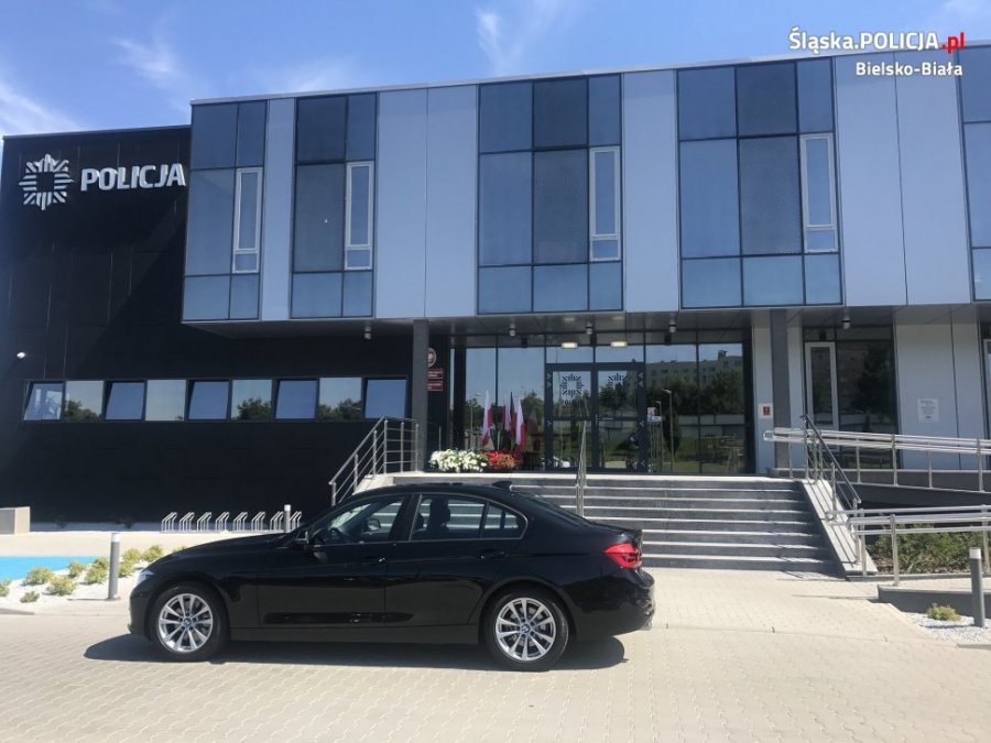 Nowy bat na piratów drogowych. To ponad 200-konne BMW - foto