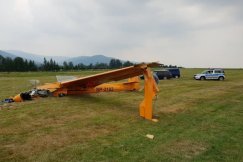 Szybowiec runął na ziemię. Dwie osoby ranne