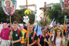 Bielscy pielgrzymi ruszyli na Jasną Górą. Pielgrzymka z atrakcjami