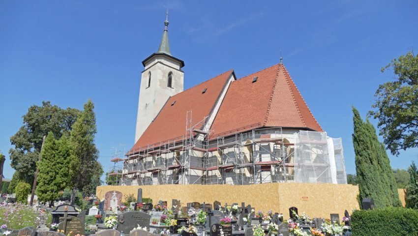Sensacyjne odkrycia przy konserwacji najstarszego bielskiego kościoła - foto