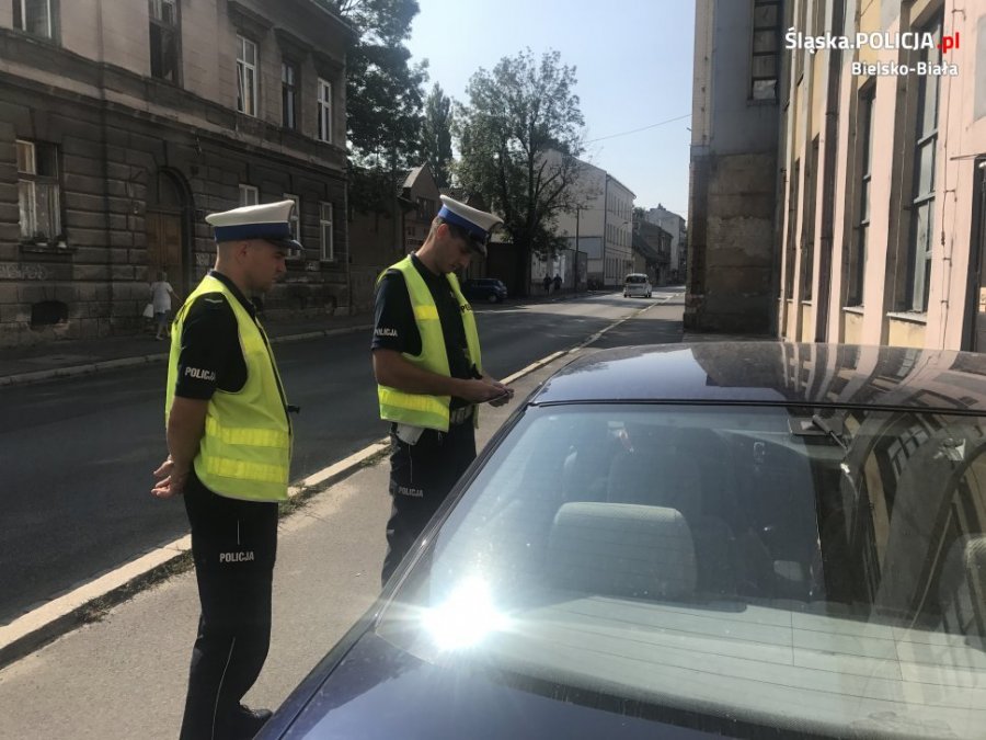 Wszyscy byli trzeźwi. Nowe urządzenia kontrolne bielskiej policji - foto