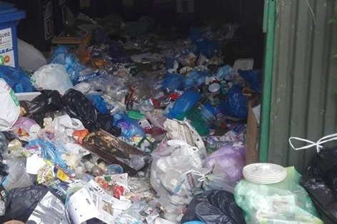 Projekt podwyżki opłat. Za niesegregowane śmieci cztery razy więcej?