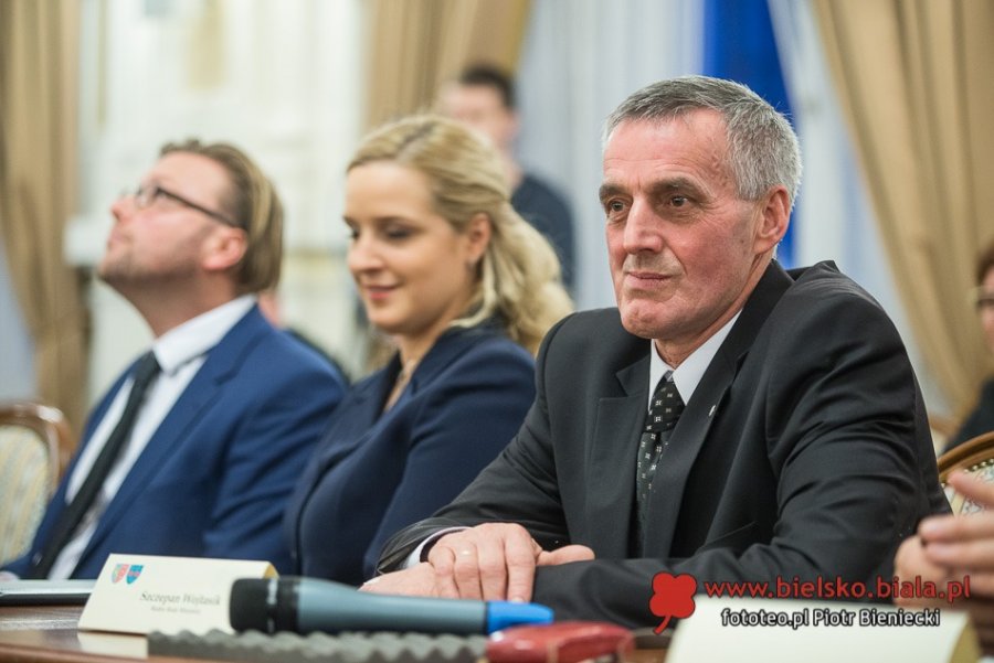 Wszyscy ludzie prezydenta. Jacek Krywult nie wystartuje z Lipnika