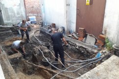 „Wykopaliska” przy Krasińskiego. Szukają szczątków ludzkich - foto