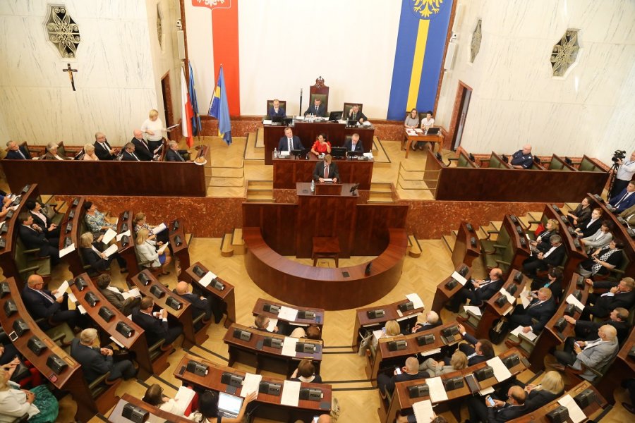 PiS przechytrzyło koalicję w sejmiku śląskim