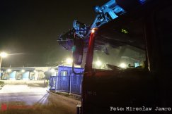 Z kotłowni buchała para! Alarm w firmie przetwarzającej mięso - foto