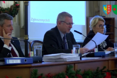 Rekordowe inwestycje i kredyt. Budżet na 2019 rok przyjęty