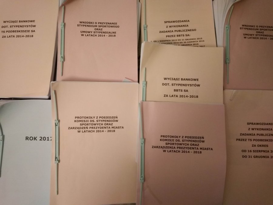 Hojność ze środków publicznych. Miasto musiało ujawnić dokumenty