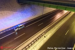 Spadł z wiaduktu na drogę S1, lekarz stwierdził zgon - foto
