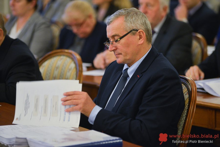 Wiceprezydent jest znów wicedyrektorem. Odpowiada za inwestycje