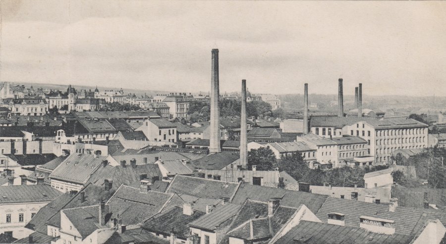 Wyburzyli dawne fabryki, aby zbudować Sferę. Nowe tablice informacyjne - foto