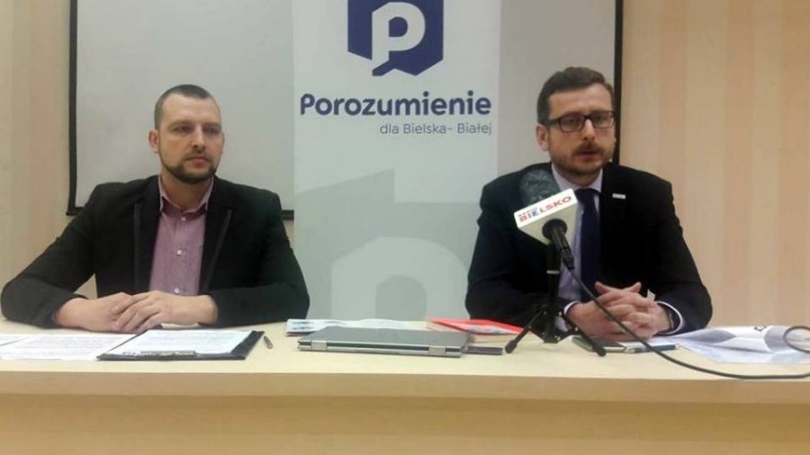 Przedłużone konsultacje ważnego dokumentu. Prezydent uległ radnym