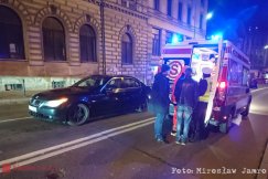 Przewrócił się obok bmw. Auto kupiono… dwie godziny wcześniej - foto