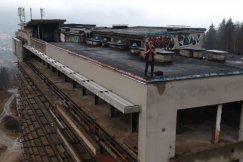 Sprawa Stalownika w prokuraturze. Chodzi o zabezpieczenie ruin