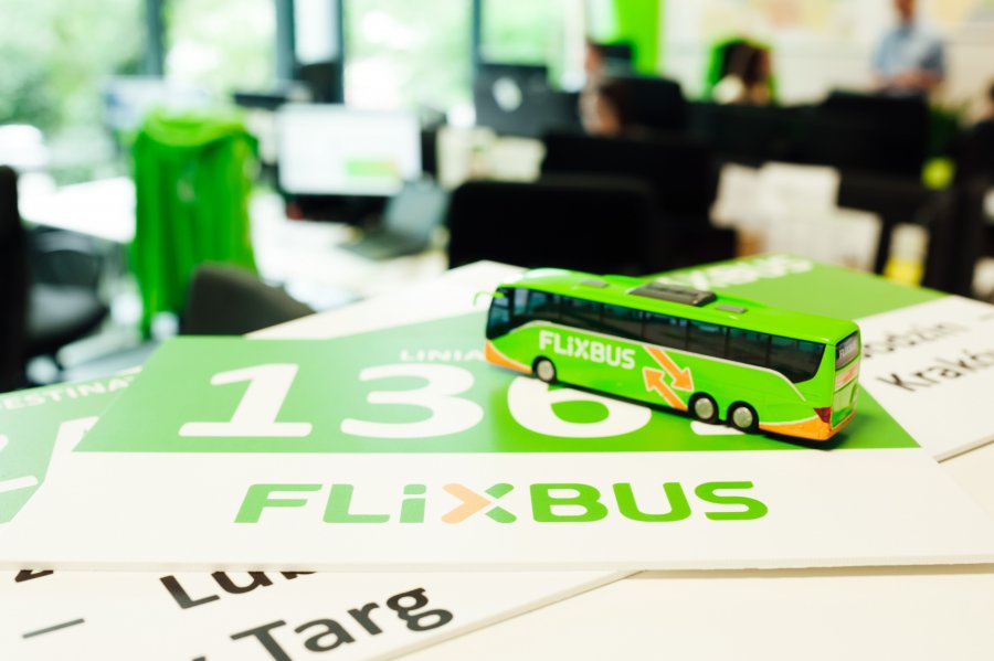 Nowa linia autobusowa do Poznania. Promocja 99 groszy na start!