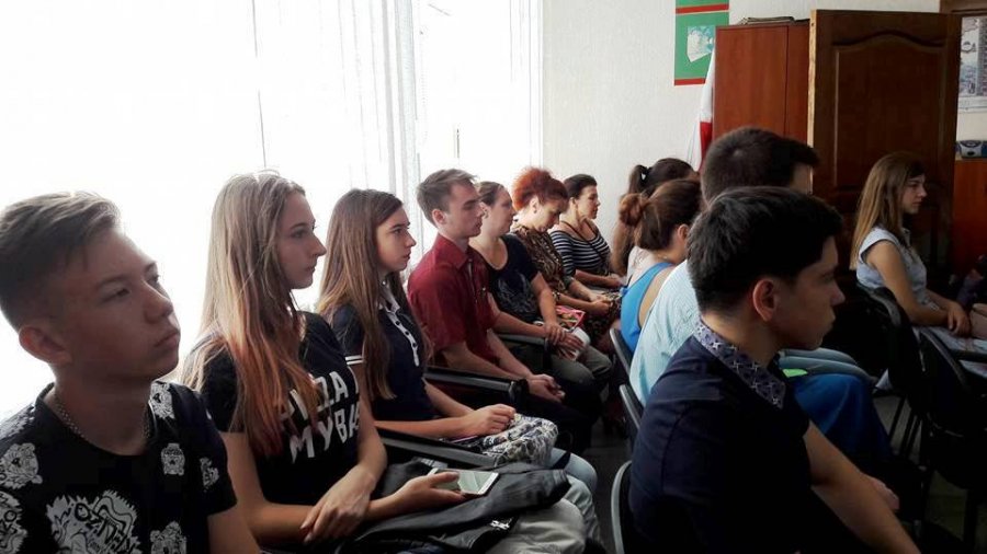 Dla cudzoziemców pracujących w zawodach deficytowych. Kurs polskiego za darmo!