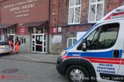Trzylatek błąkał się na boso po mieście. Ojciec nietrzeźwy, mama w sklepie - foto