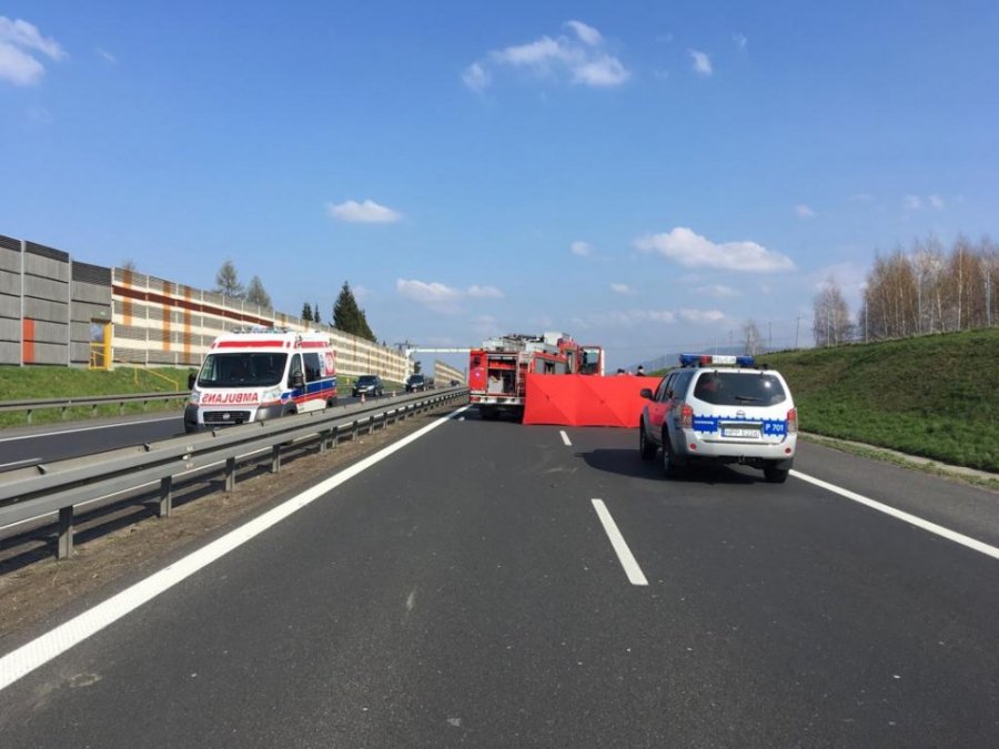 Śmierć motocyklisty. Policja szuka nagrań z wideorejestratorów - foto