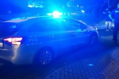 Nocna obława na włamywaczy. Podczas ucieczki zajeżdżali drogę radiowozom