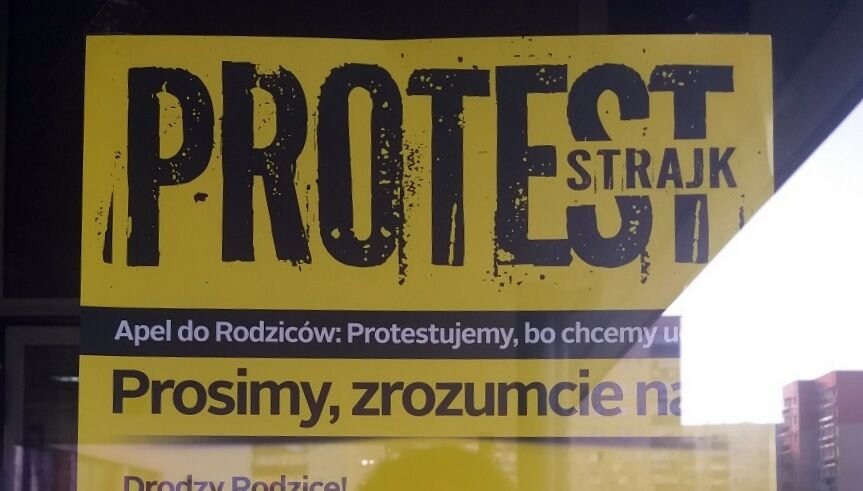 W Bielsku-Białej ze strajku wycofała się pierwsza szkoła średnia