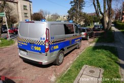 Zaparkowali na skrzyżowaniu. Interweniowała Straż Miejska i policja - foto