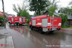Policja apeluje do kierowców, aby zostawili dziś auta w garażach