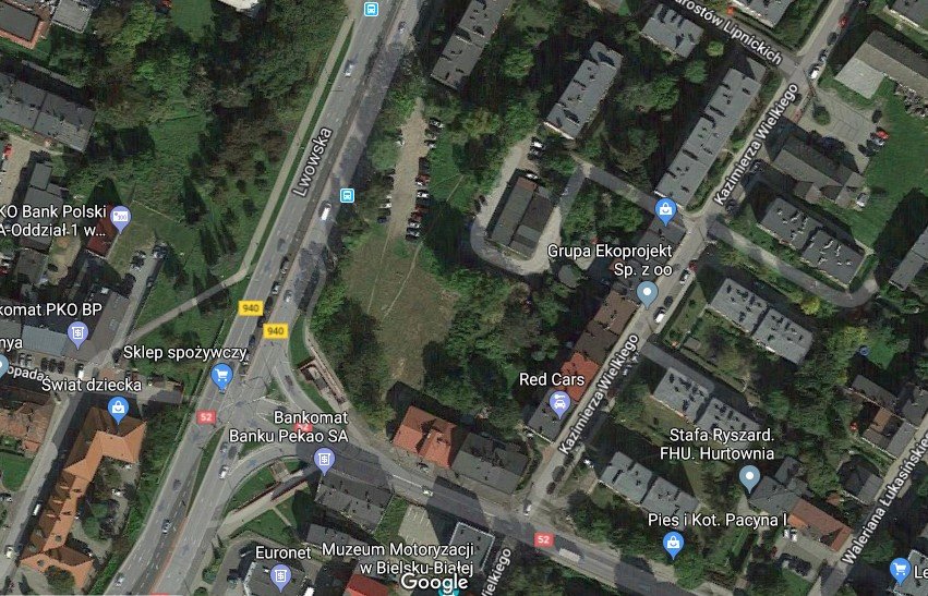Utwardzą teren pod wielopoziomowy parking. Będzie można tam parkować