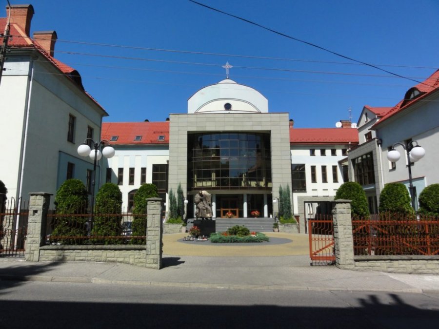 „Pedofile w naszej diecezji”. Po artykule śledczy wkraczają do akcji