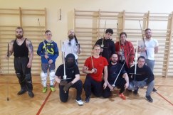 Nowa szkoła walki dla dżentelmenów. Na długie miecze, szable i rapiery