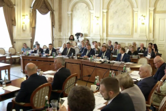 Prezydent otrzymał wotum zaufania. Radni PiS wstrzymali się od głosu
