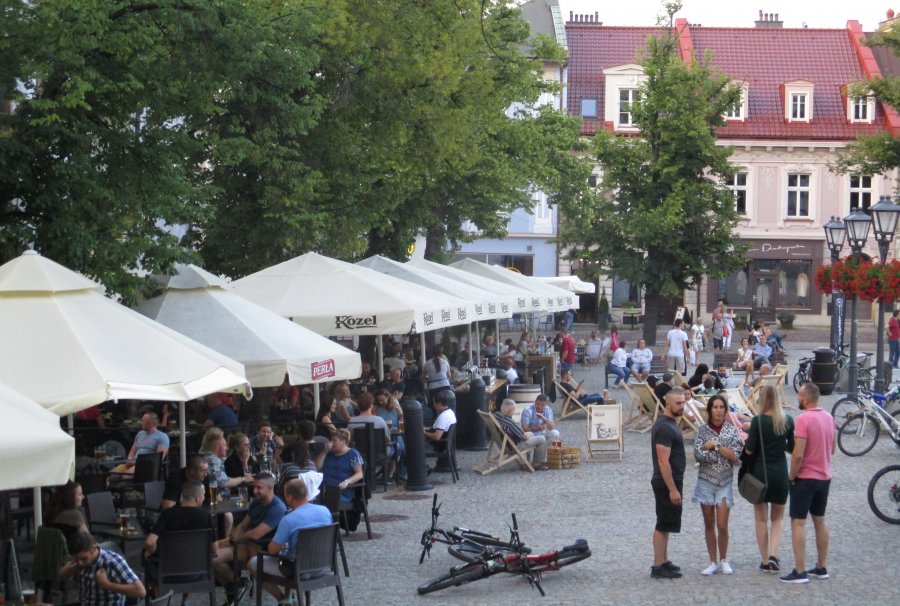Rynek tętni życiem. Subiektywny przewodnik po lokalach starówki