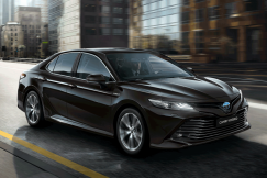 Pół miliona na samochody dla wysokich urzędników. Toyota dla prezydenta?