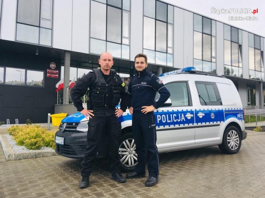 Próbowali zepchnąć jej samochód z drogi. Na pomoc wysłano patrole policji