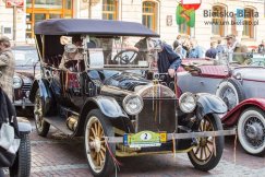 Prestiżowy konkurs elegancji na placu Ratuszowym - foto