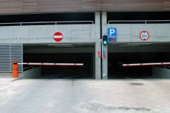 Dwa bliźniacze parkingi połączy tunel. Jest wniosek o budowę pierwszego