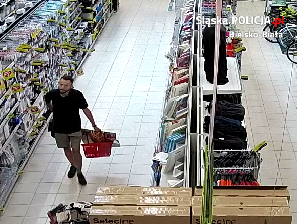 Włamał się do sejfera i skradł telefony. Policja publikuje wizerunek złodzieja